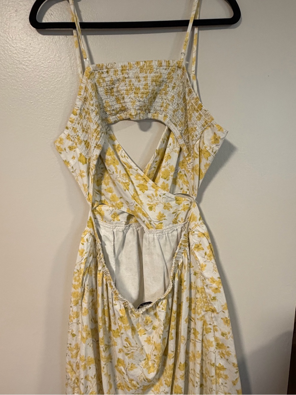 Floral Yellow Midi Dress with Rib Cut Outs and Low Back. Like New!!! - Picture 2 of 3